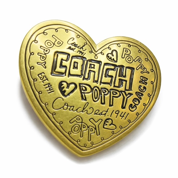 Coach Accessories - Poppy Heart Belt Buckle Gold Tone Rare EUC